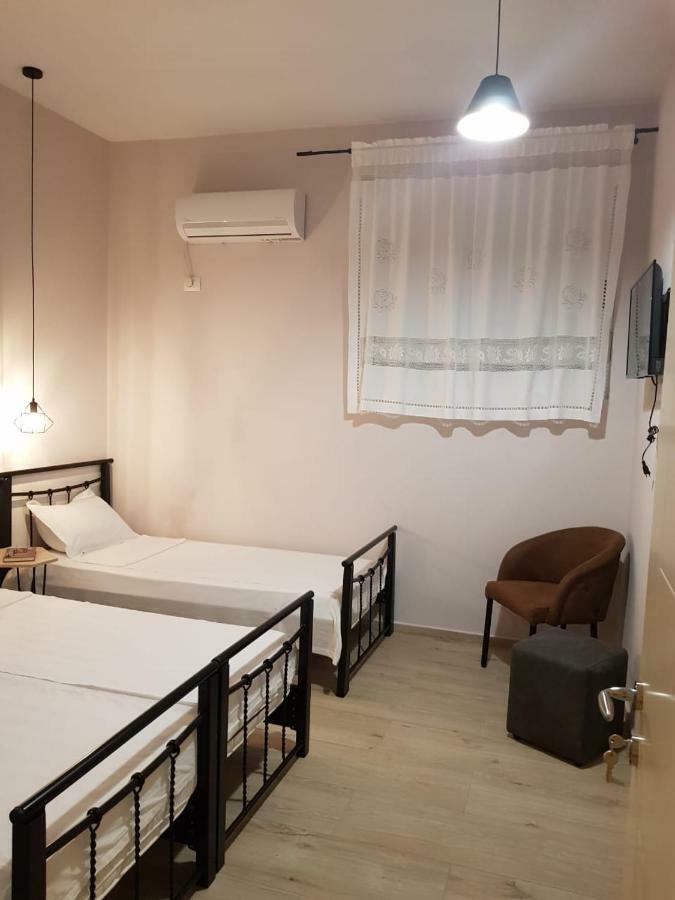 Dimitri Guest House Përmet Esterno foto