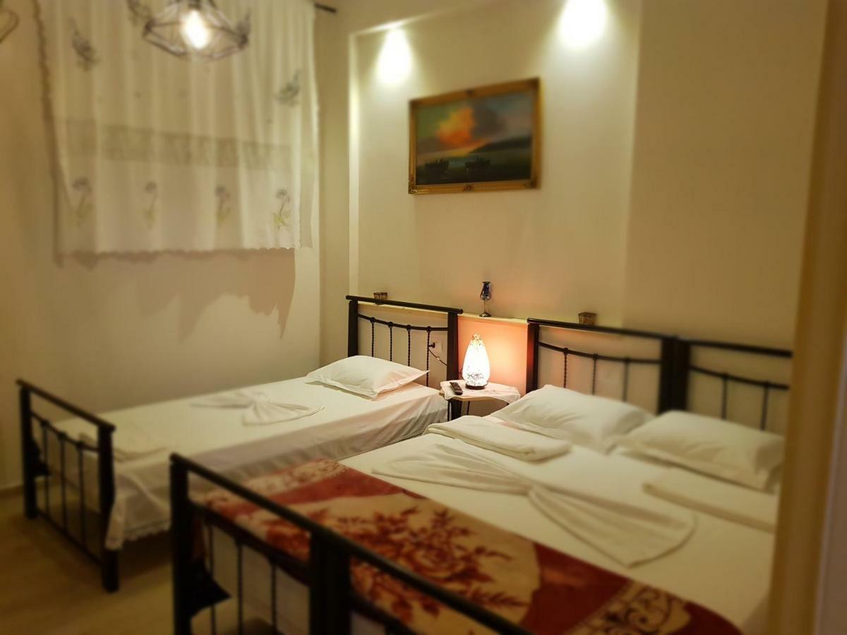 Dimitri Guest House Përmet Esterno foto
